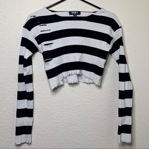 Stripped Long Sleeve Crop Top